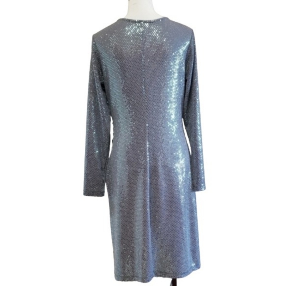 🆕️⬇️Olivia Matthews Silver Sequin Faux Wrap Dress - Picture 6 of 10